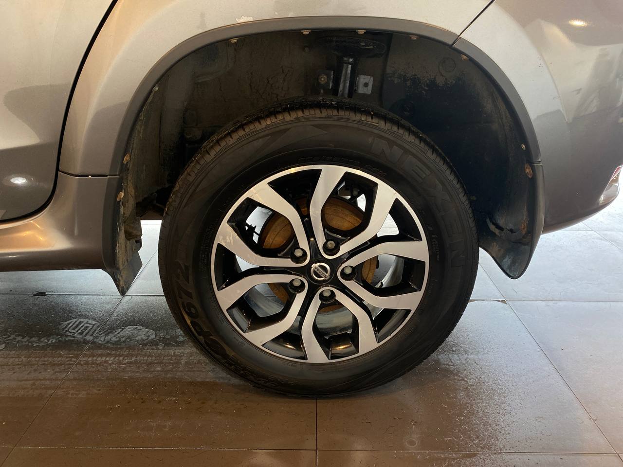 NISSAN TERRANO