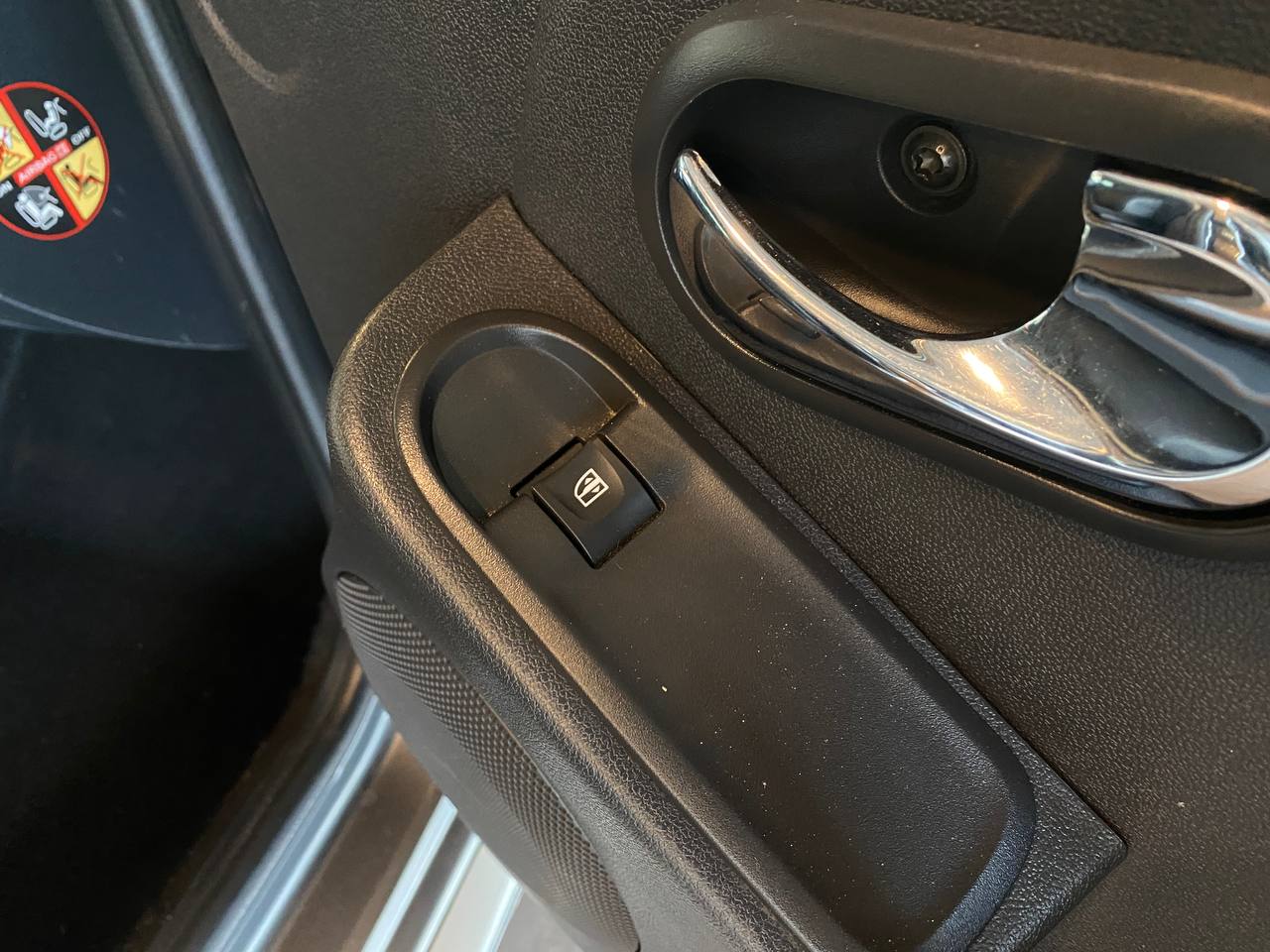 NISSAN TERRANO