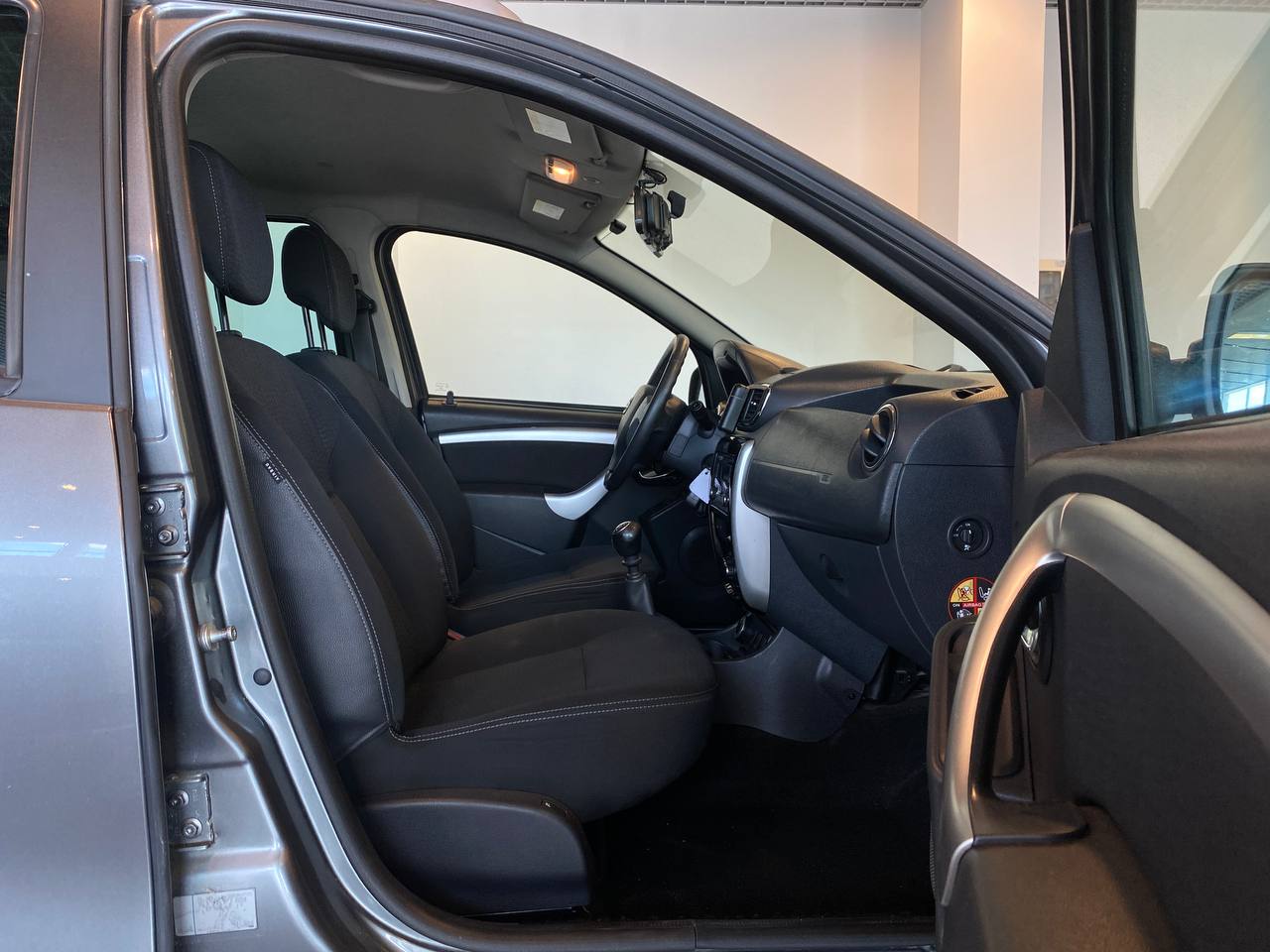 NISSAN TERRANO