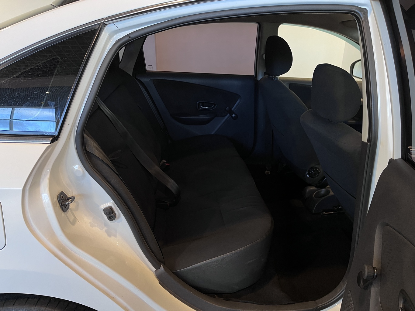 NISSAN ALMERA