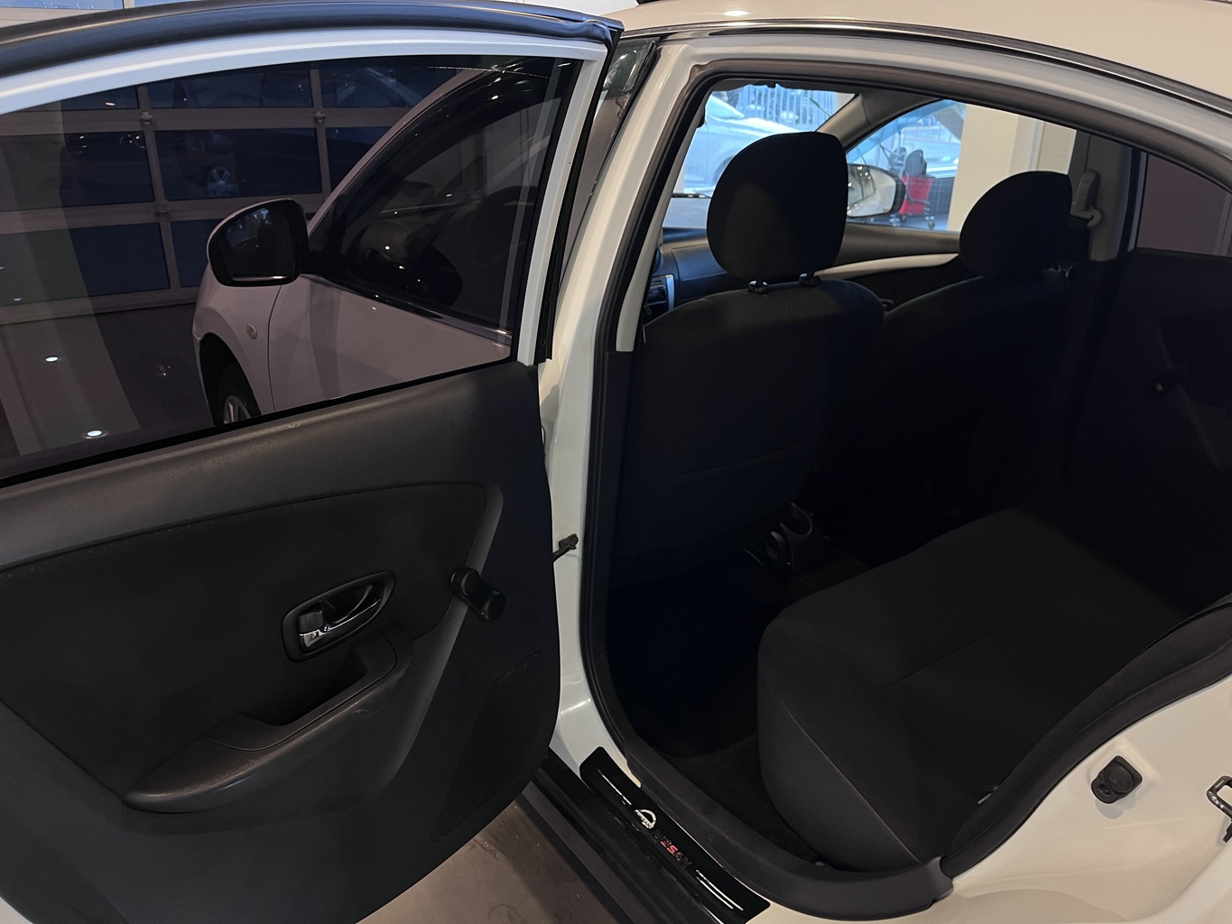 NISSAN ALMERA