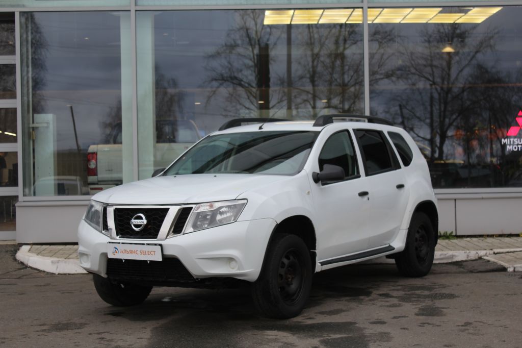 NISSAN TERRANO 2019 г.