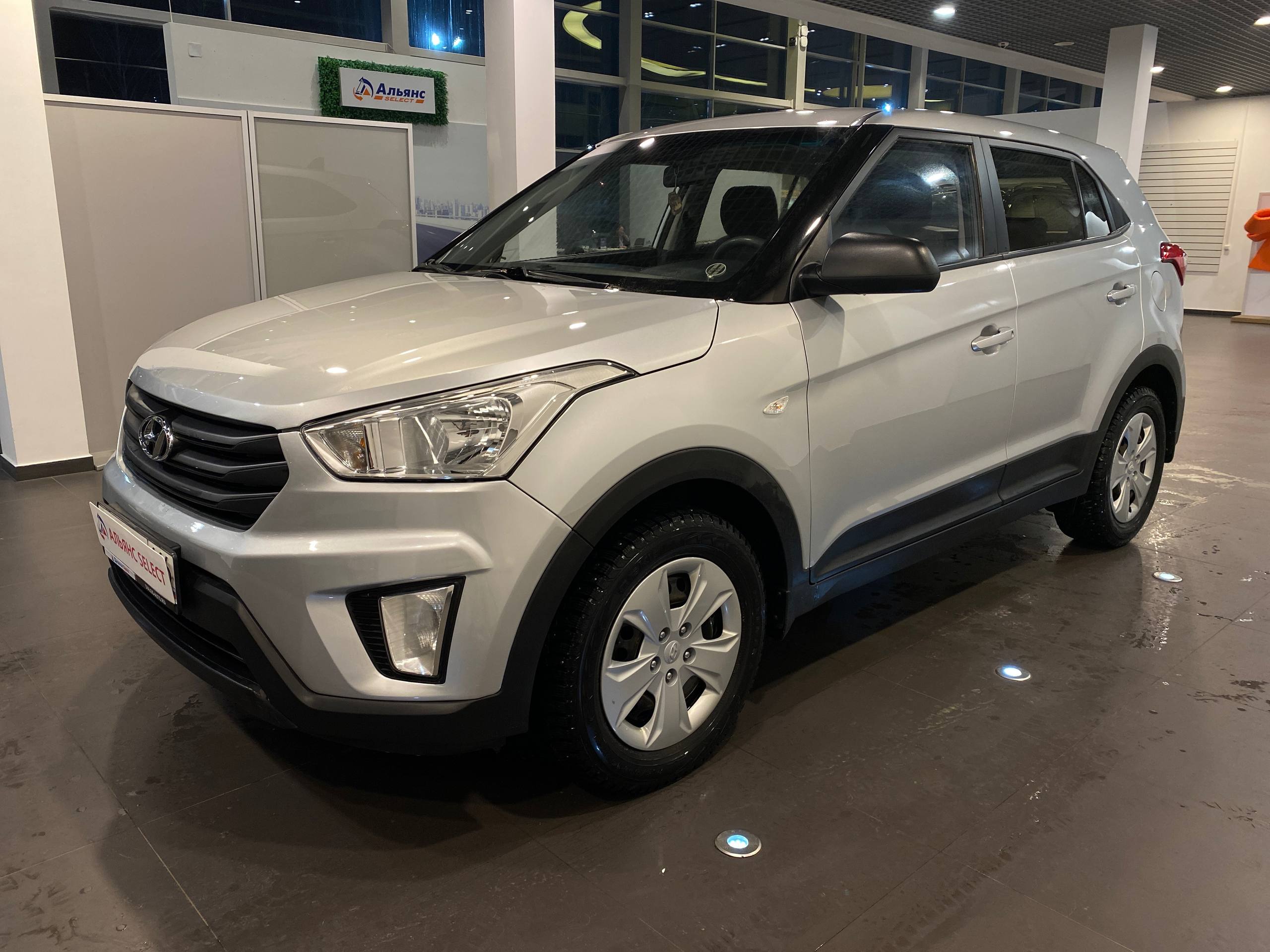 HYUNDAI CRETA