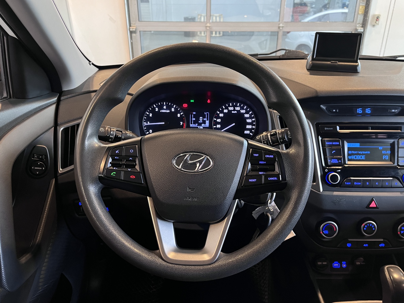 HYUNDAI CRETA