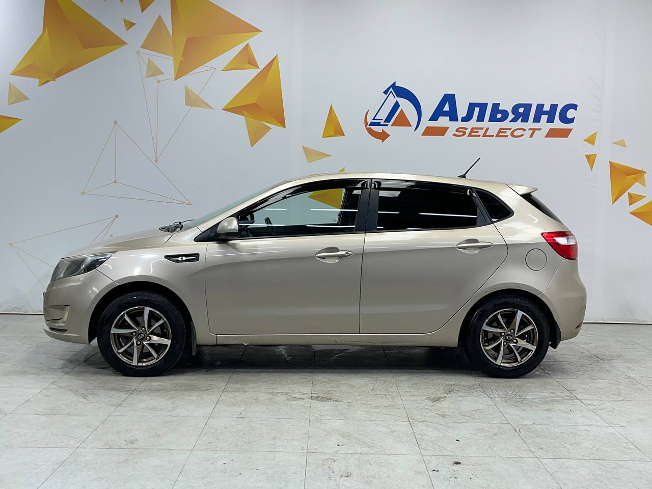 KIA RIO