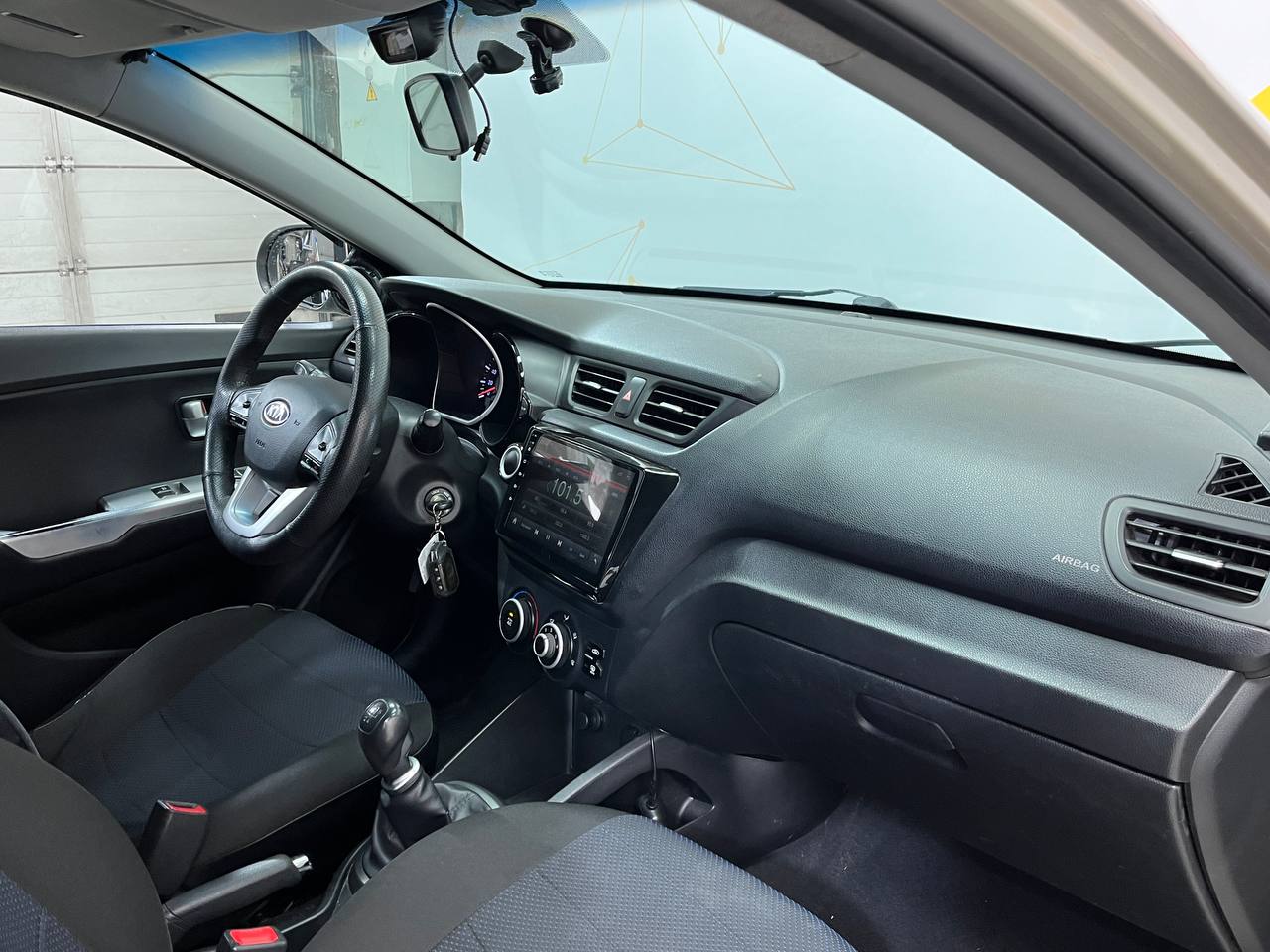 KIA RIO