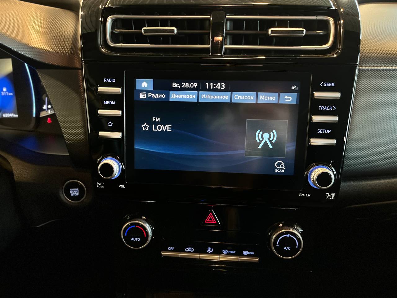HYUNDAI CRETA