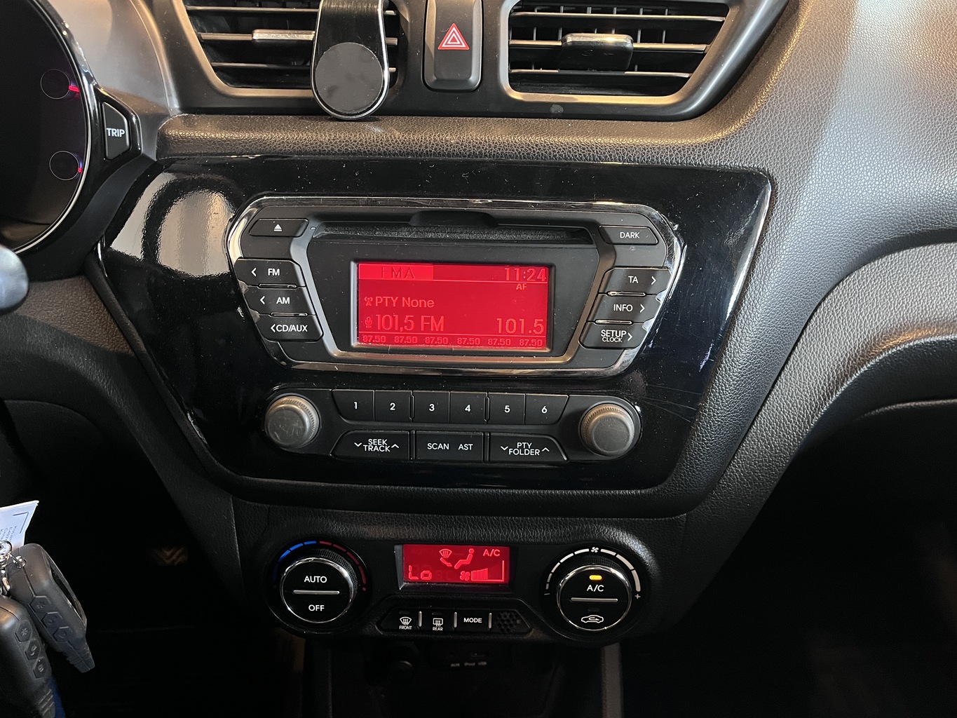 KIA RIO