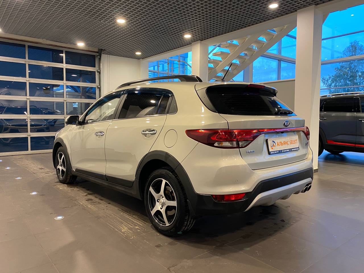 KIA RIO X-LINE