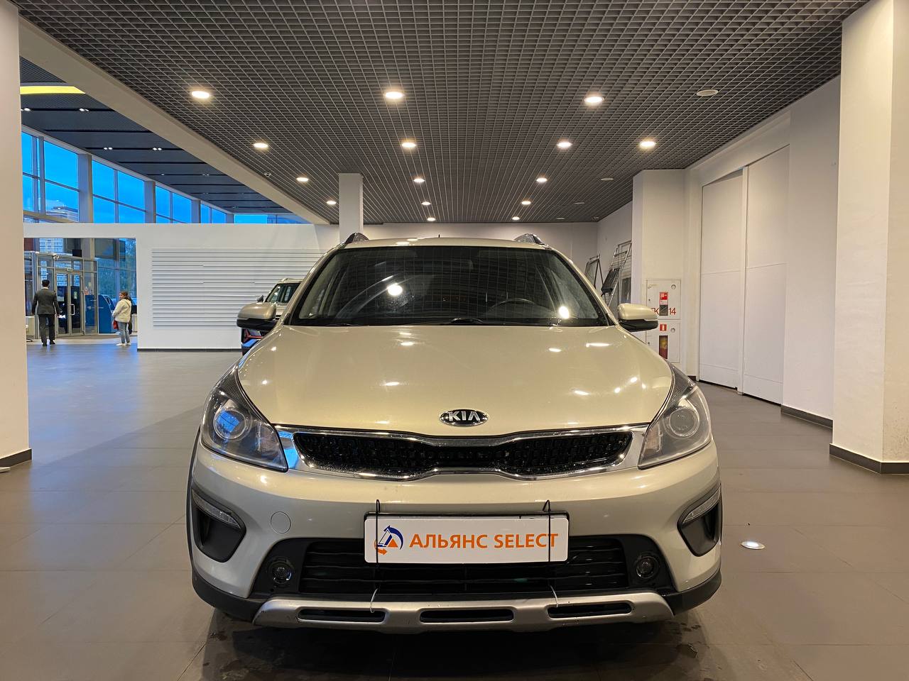 KIA RIO X-LINE