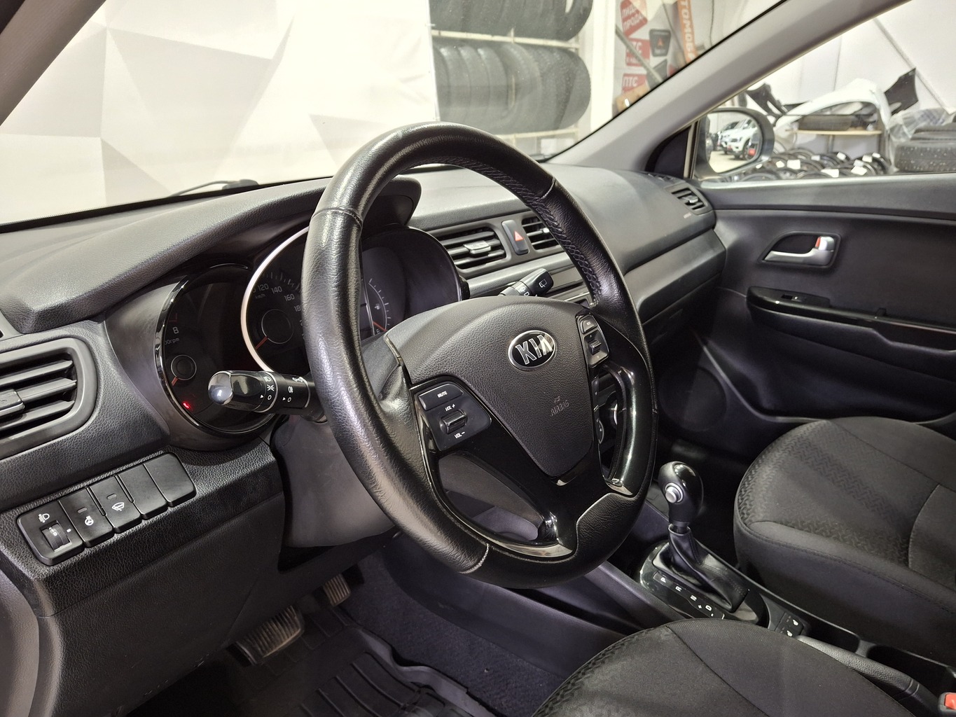 KIA RIO