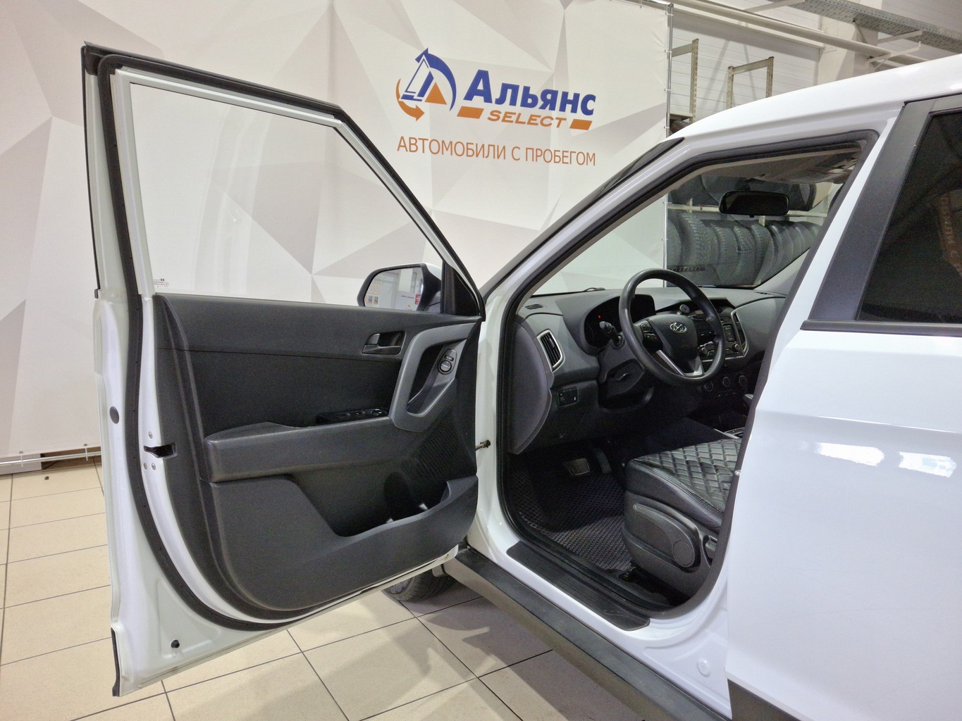 HYUNDAI CRETA