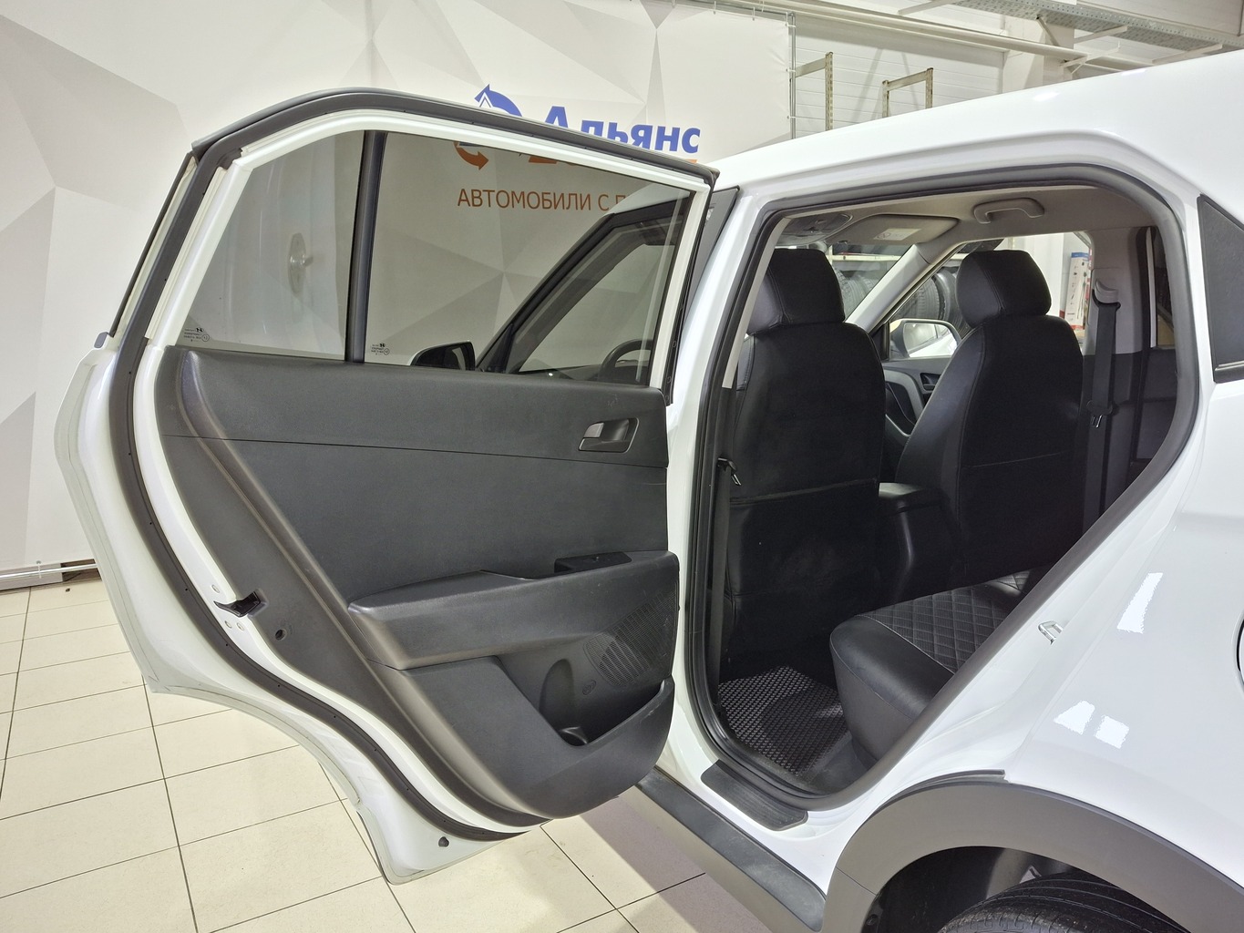 HYUNDAI CRETA