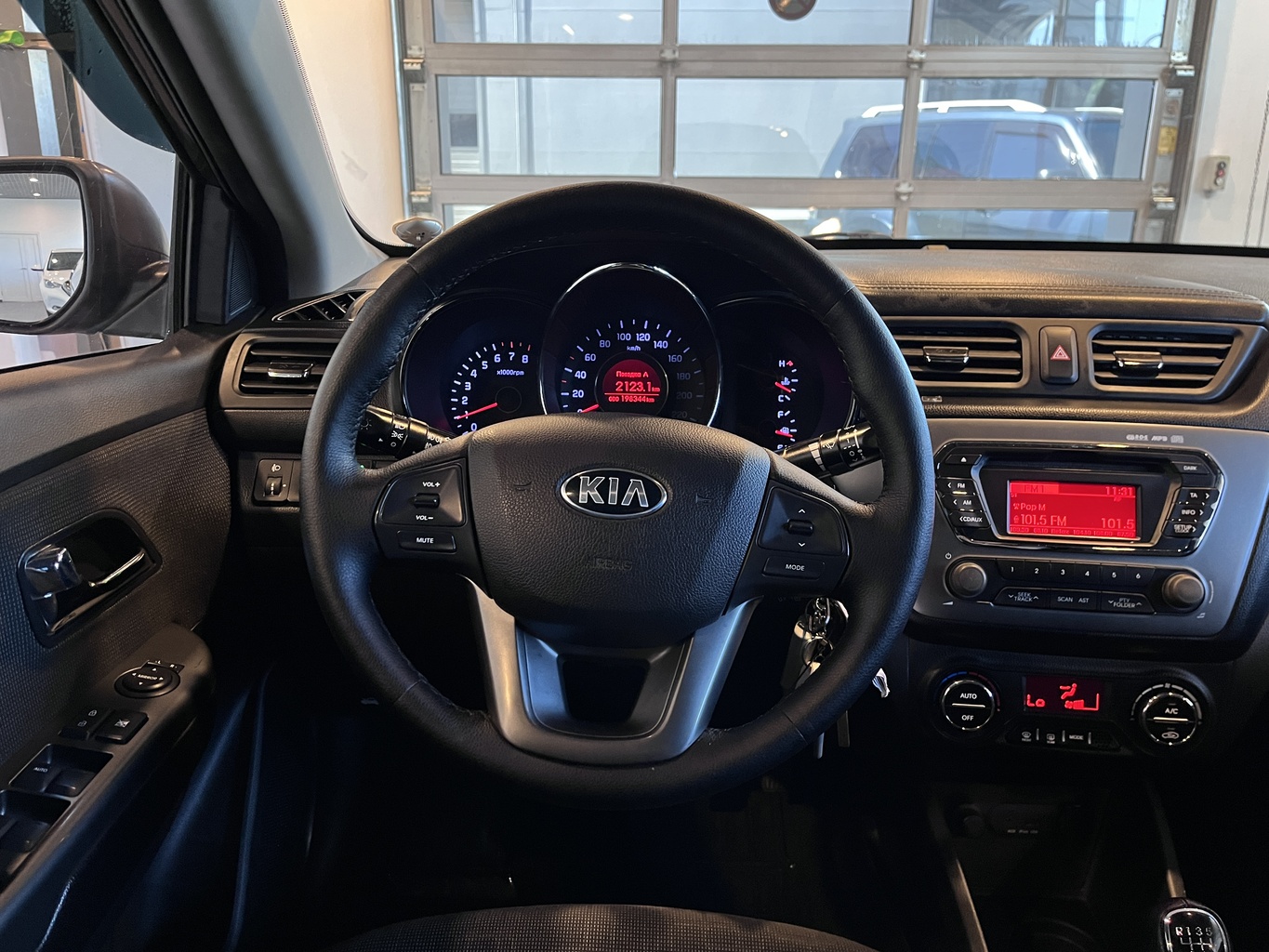 KIA RIO