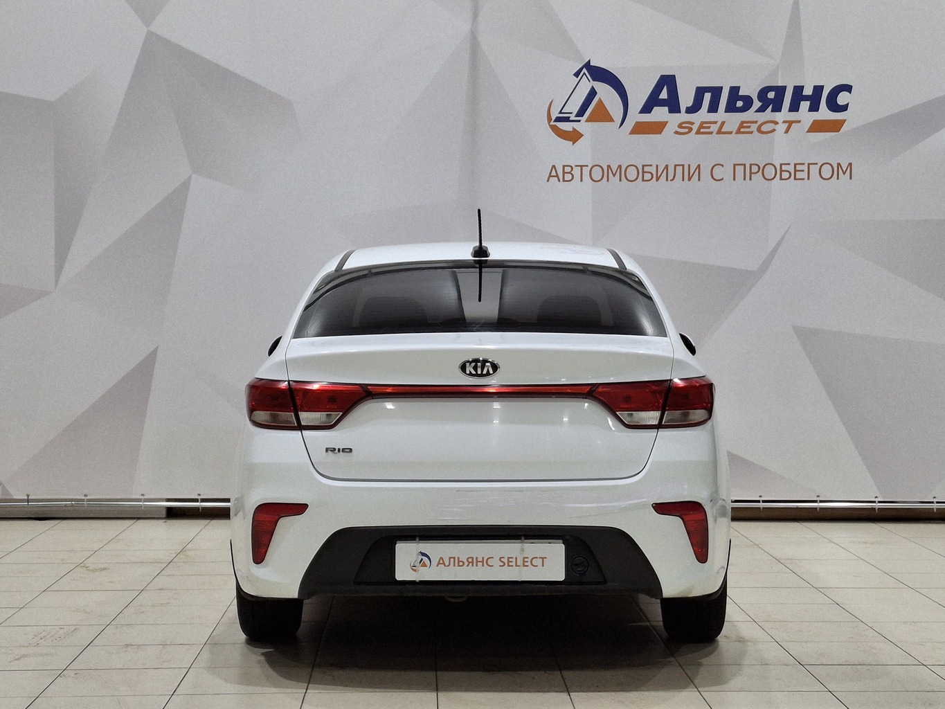 KIA RIO