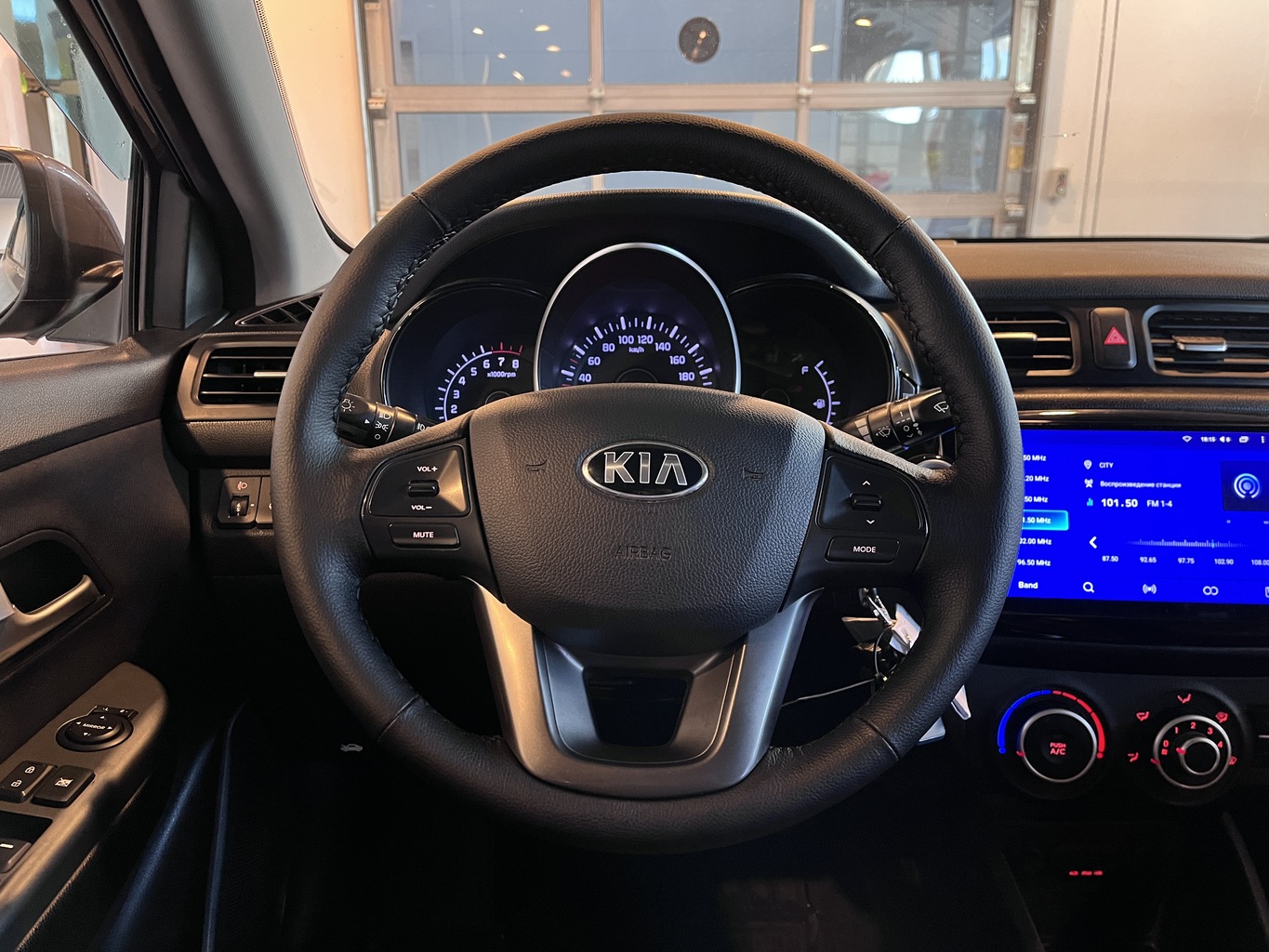 KIA RIO