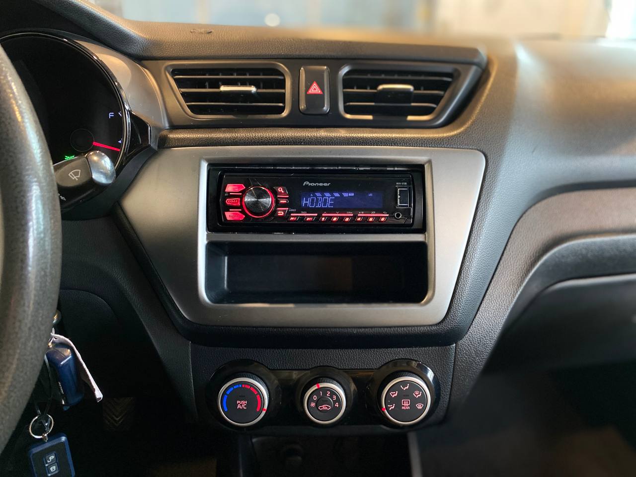 KIA RIO