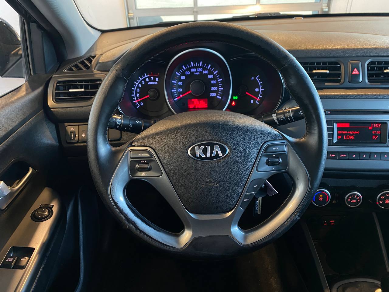 KIA RIO