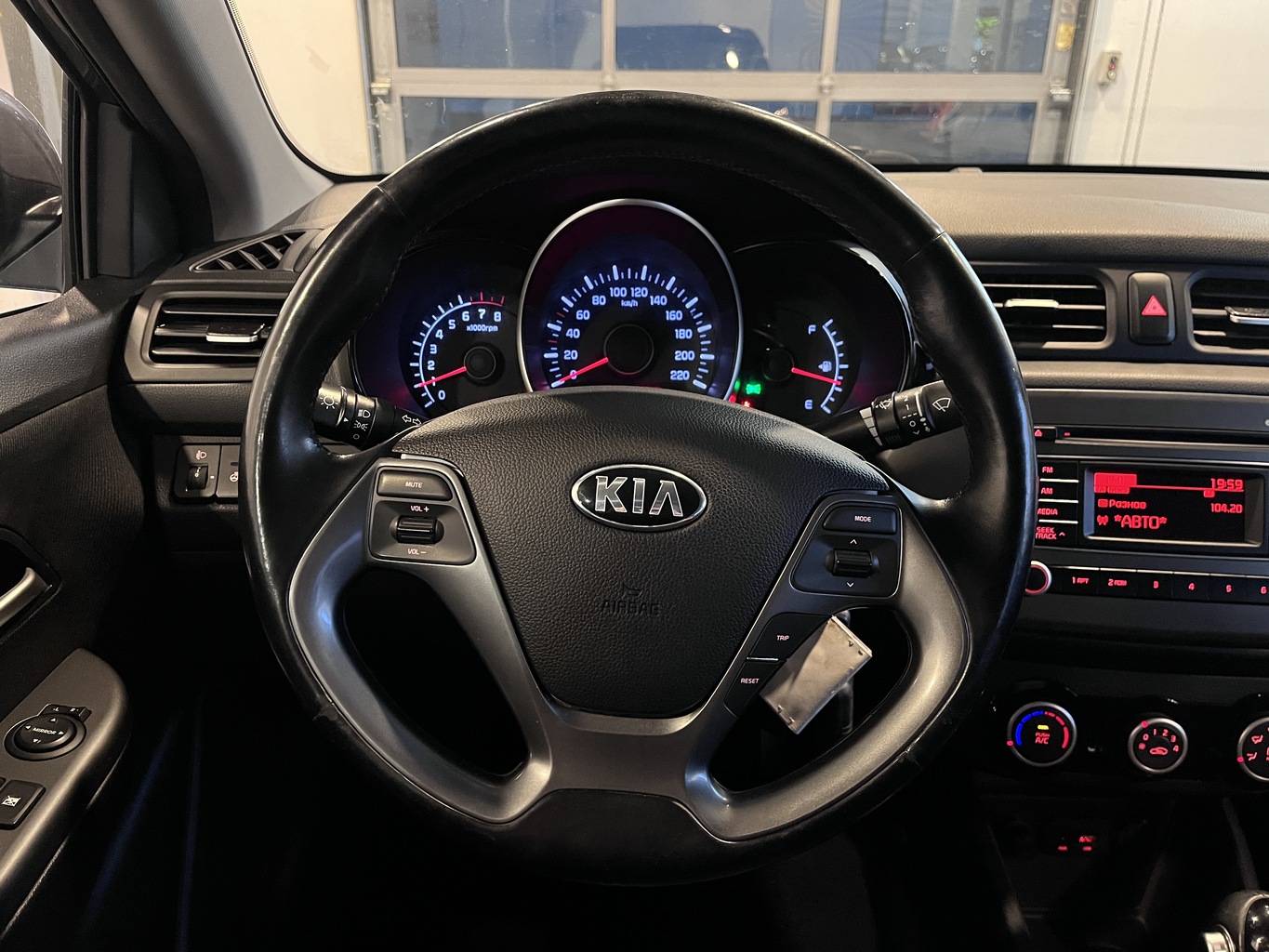 KIA RIO