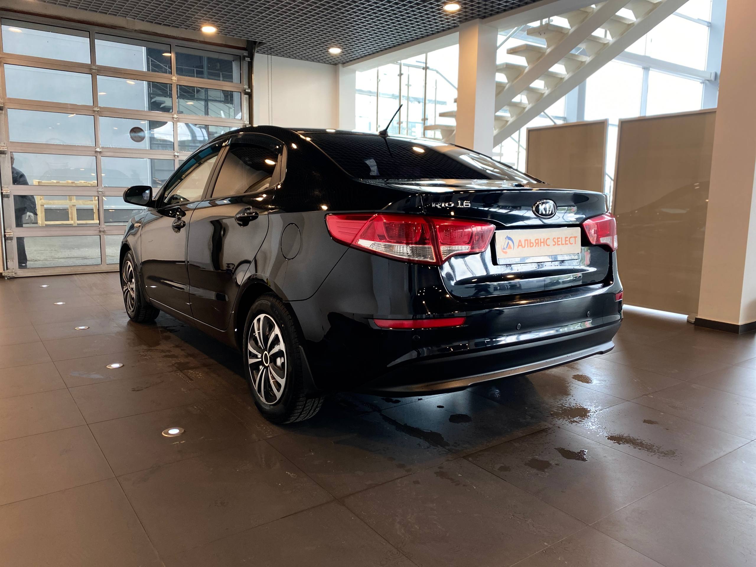 KIA RIO