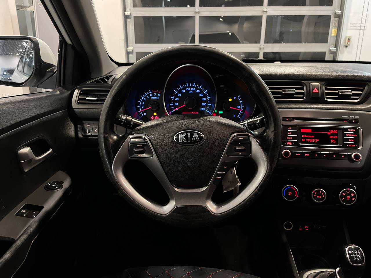 KIA RIO