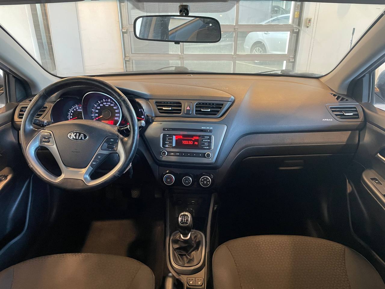 KIA RIO